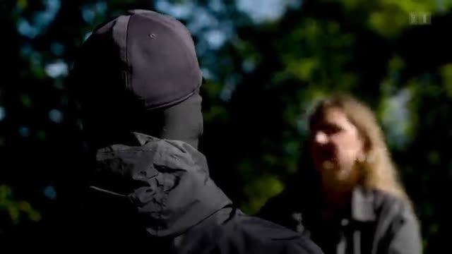 Selbstjustiz gegen Pädophile - Rächer und Rechtsextreme?