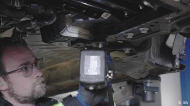 Salvage EVs – sources of raw materials