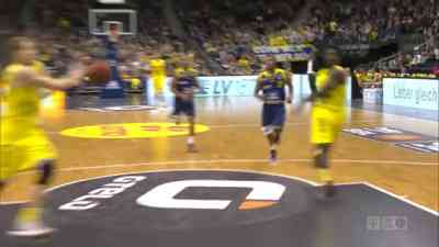 Play of the Game ALBA-Hagen: Giffey dunkt beim Comeback kostenlos streamen | dailyme