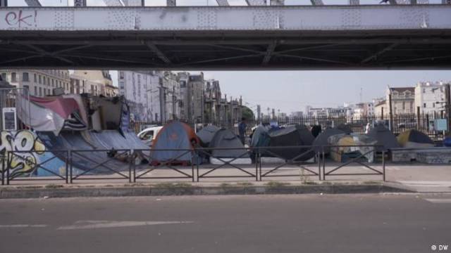 Frankreich: Die Camps unter den Brücken