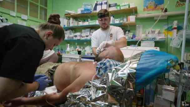 Ukrainische Front-Ärzte im Drohnenkrieg kostenlos streamen | dailyme