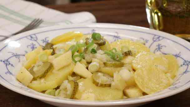 Omas Berliner Kartoffelsalat kostenlos streamen | dailyme