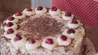 Schwarzwälder Kirschtorte kostenlos streamen | dailyme