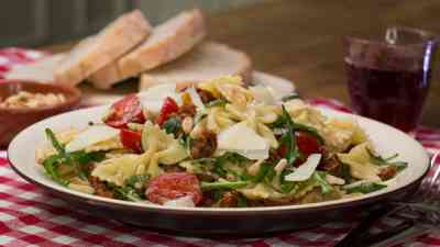 Nudelsalat auf Italienisch kostenlos streamen | dailyme