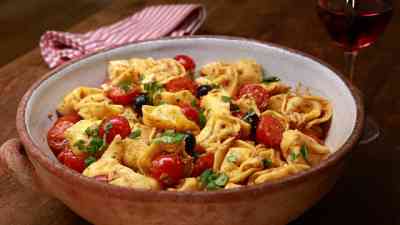 Tortellinisalat Italienische Art kostenlos streamen | dailyme