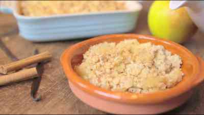 Apple Crumble mit Vanillesoße kostenlos streamen | dailyme