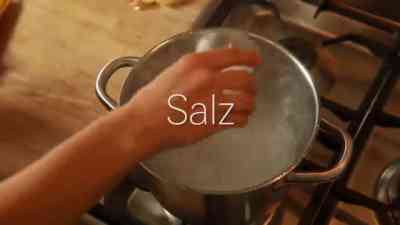 Spaghetti-Auflauf mit Speck kostenlos streamen | dailyme
