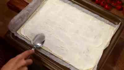 Blätterteigpizza mit Ziegenkäse kostenlos streamen | dailyme