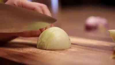 Omas Berliner Kartoffelsalat kostenlos streamen | dailyme