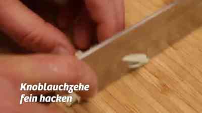 Gebackene Auberginen mit Bulgur Salat kostenlos streamen | dailyme