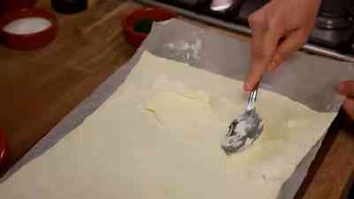 Blätterteig-Lachs-Schnecken kostenlos streamen | dailyme