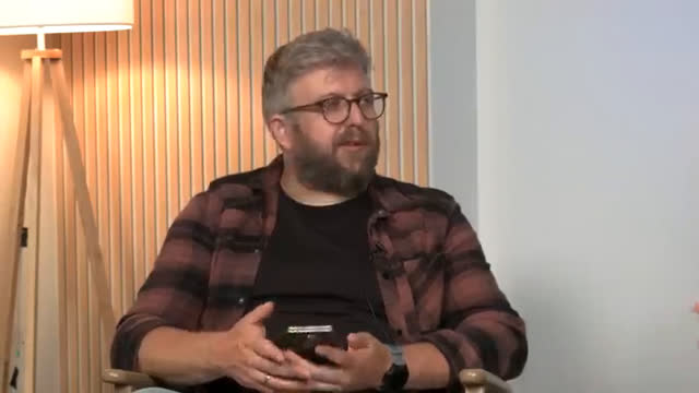 Faltbare Smartphones – nützliche Technik oder teure Spielerei | c’t uplink