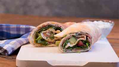 Wraps mit Lachs und Zitronen Quark Dip kostenlos streamen | dailyme