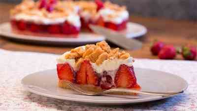 Erdbeerstreuselkuchen kostenlos streamen | dailyme