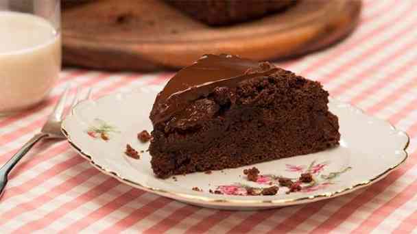 Saftiger Schokoladenkuchen kostenlos streamen | dailyme
