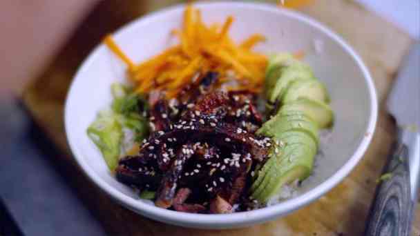 Mimilicious - Asiatische Steak-Bowl kostenlos streamen | dailyme