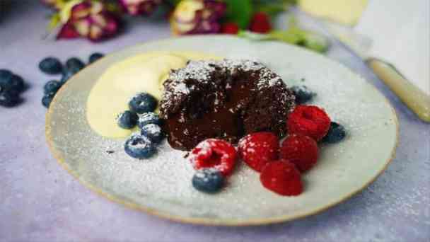 Mimilicious - Schokoladen Lava Kuchen kostenlos streamen | dailyme