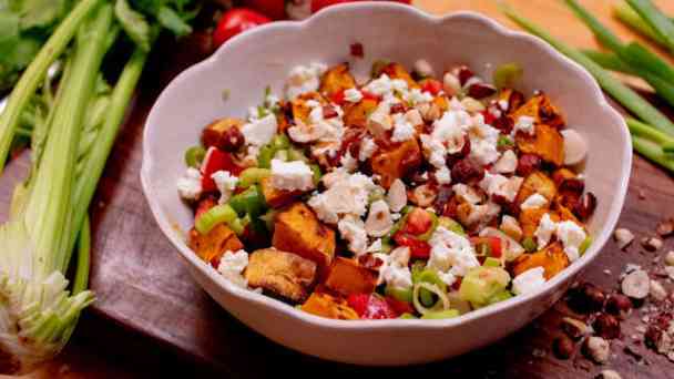 Let's Cook - Süßkartoffel-Sellerie Salat kostenlos streamen | dailyme