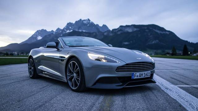 Aston Martin Vanquish Volante - Ein Traum aus Carbon