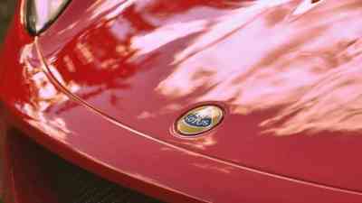 Lotus Elise auf der Silvretta Hochalpenstraße kostenlos streamen | dailyme
