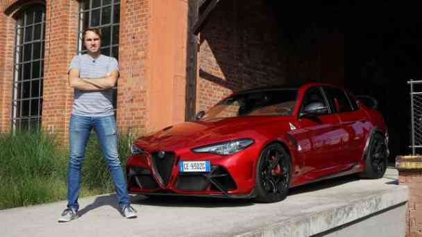 100.000€ mehr für 30 PS? | Giulia GTAm: Der schärfste Alfa aller Zeiten kostenlos streamen | dailyme