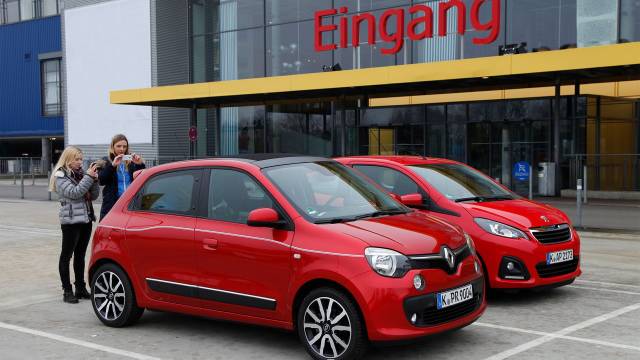 Peugeot 108 vs Renault Twingo
