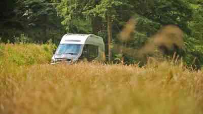 Kultur, Action, Natur: Mit dem Caravan durch Benelux kostenlos streamen | dailyme