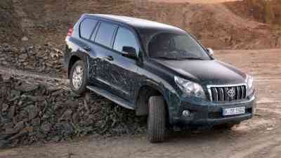 Offroad-Training im Toyota Landcruiser Prado, J 15 - Der letzte wahre Gelandewagen kostenlos streamen | dailyme