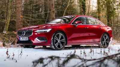 1,8 L/100km im Volvo S60 T8 Hybrid | Wie realistisch ist der Bilderbuch-Verbrauch? kostenlos streamen | dailyme