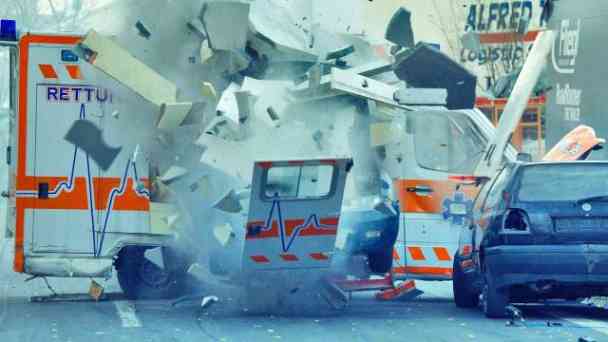 Stunt Heroes - s1 | e9 - Der Krankenwagen kostenlos streamen | dailyme