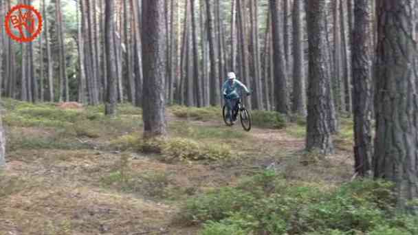 Episode 527 - Test: Sunn Radical Finest, Report: Pump Track WM 2026 kostenlos streamen | dailyme