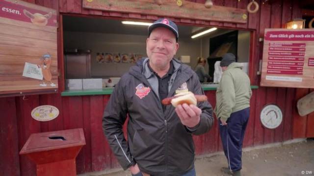 Heiß begehrt: Deutschlands Streetfood-Klassiker Bratwurst