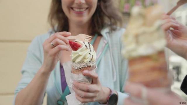 Trdelnik — eine traditionelle Spezialität aus Prag?
