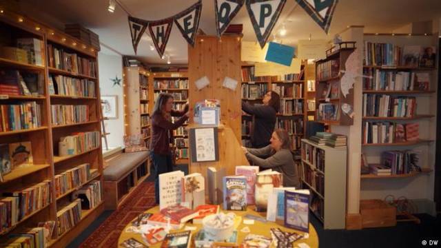 Urlaub im Buchladen: Drei Schwestern leben ihren Traum