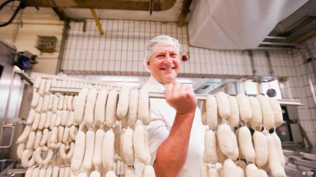 Weißwurst-Wissen: Regeln, Rituale und Rezepte