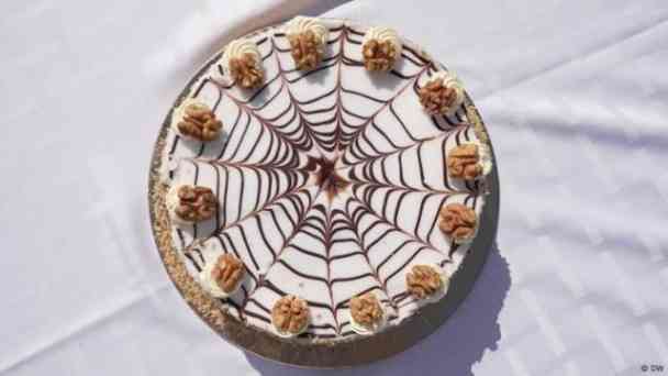 Nobler Genuss mit Buttercreme: die ungarische Esterházy-Torte kostenlos streamen | dailyme