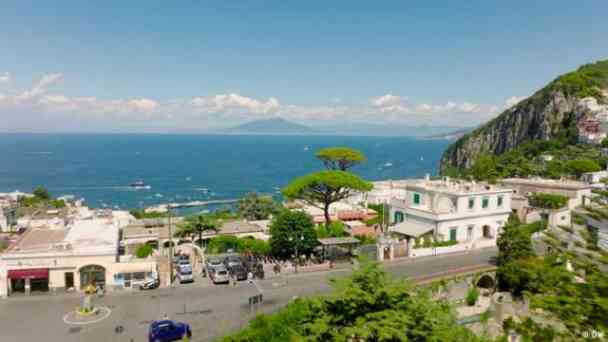 Idyllisch oder überfüllt? Ein Besuch der Insel Capri kostenlos streamen | dailyme