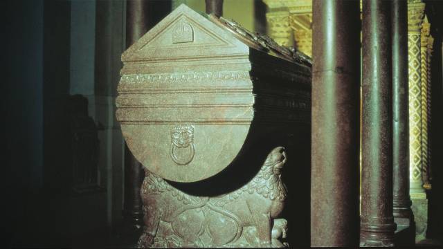 Untergang der Imperien - Folge 4: Das Heilige Reich